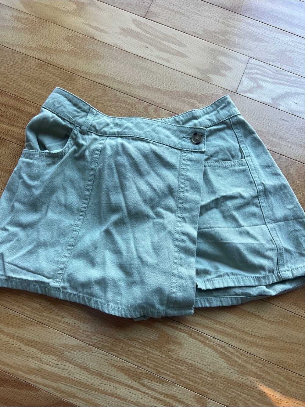 ZARA sage green skort